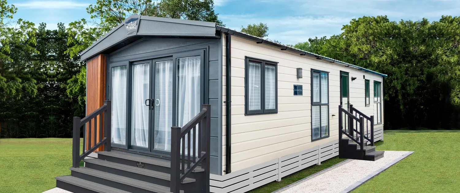 Harlington Luxury Lodge